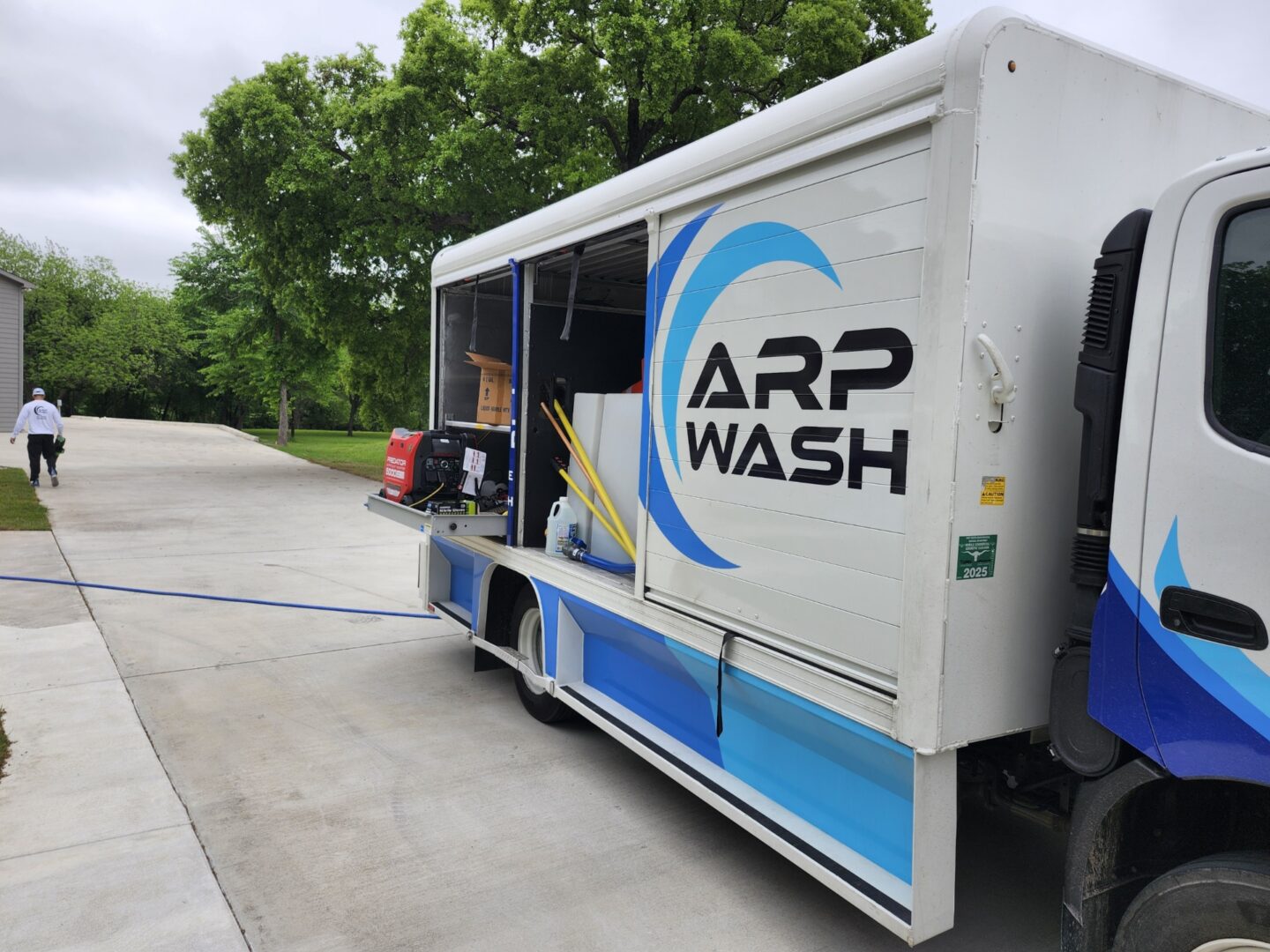 ARP Wash driveway washing