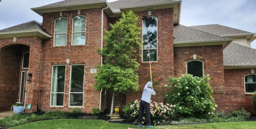 Window washing and house washing